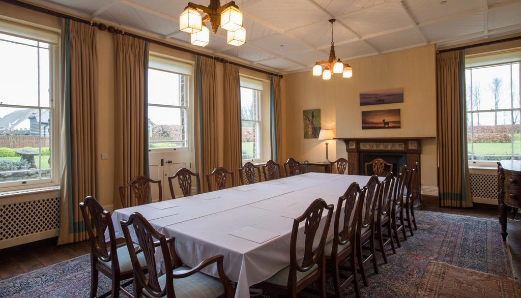 Overtown Manor Bed And Breakfast スウィンドン エクステリア 写真